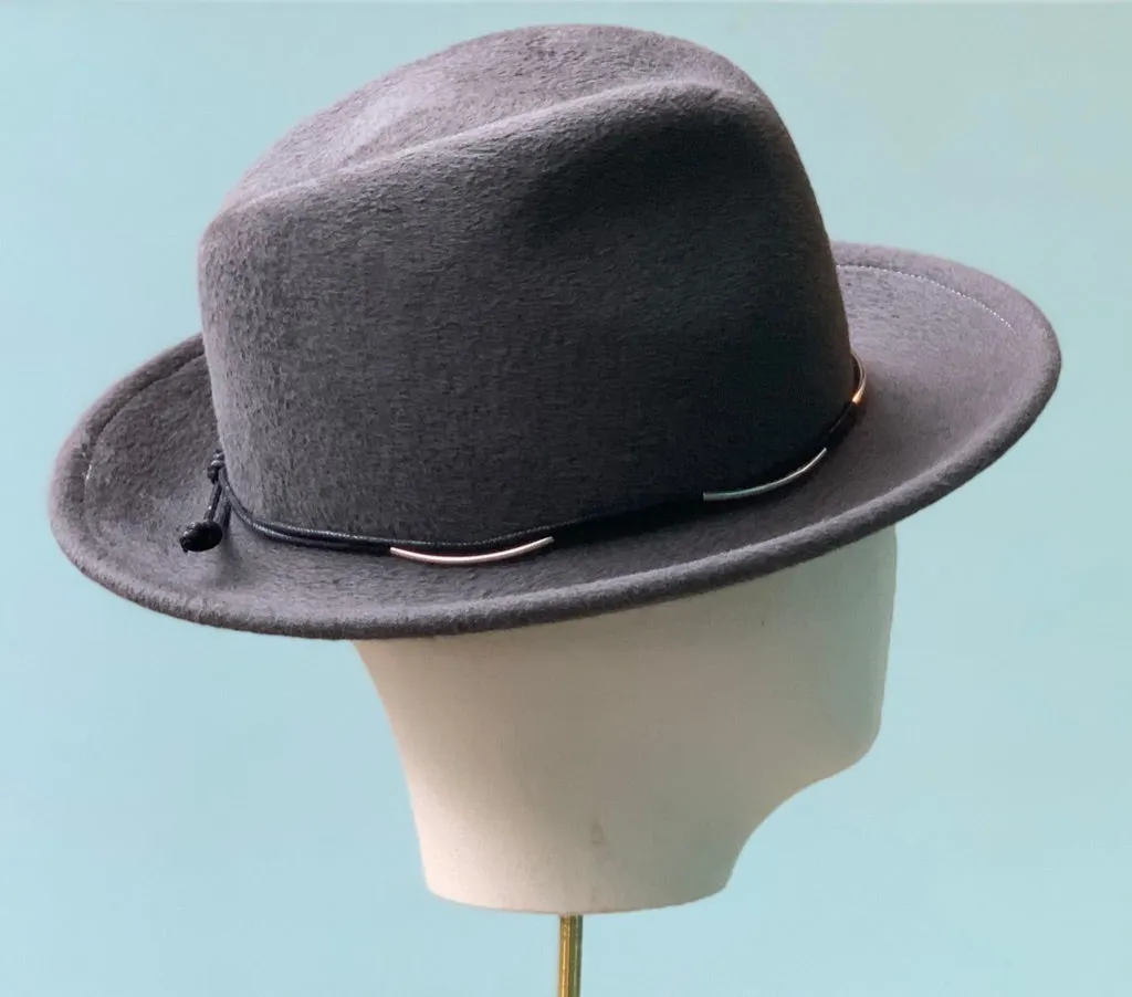 Convertible Dina Fedora in Grey Velour