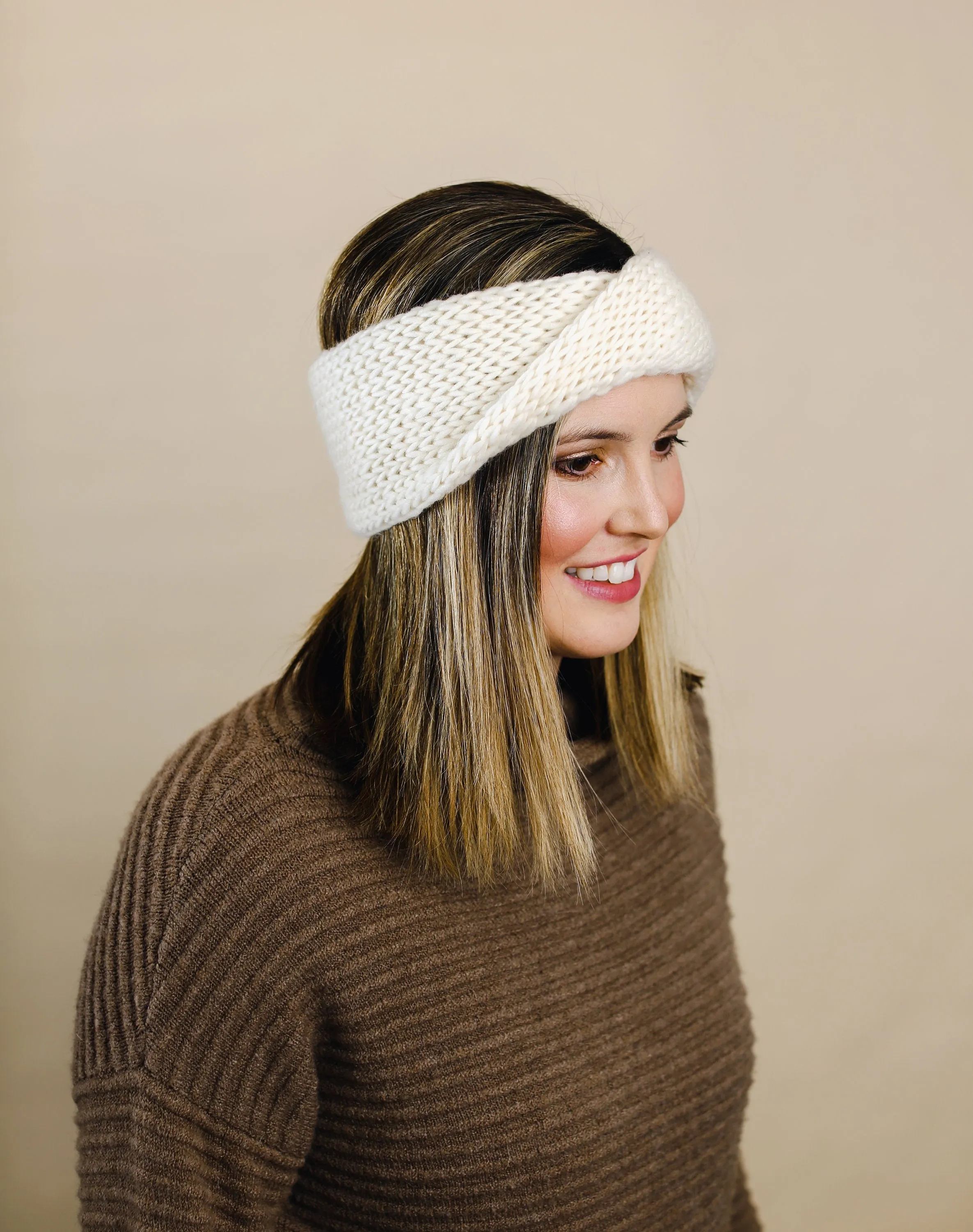 Pearl Gray Peruvian Wool Knit Hand Headband