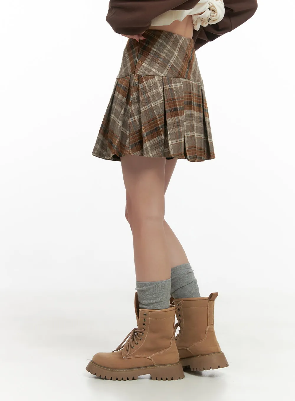 Pleated Checkered Mini Skirt CG430